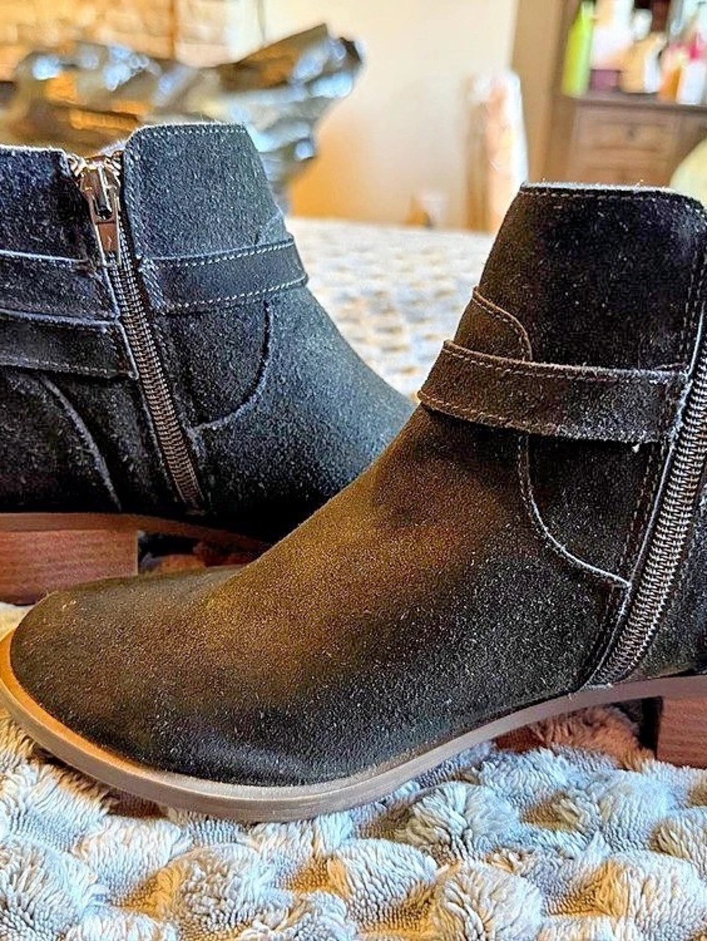 Kensie Gemmy Black Ankle Boots - Picture 4 of 7